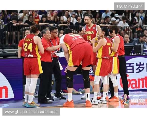 女篮队凭借耐心攻势打穿对手区域防守