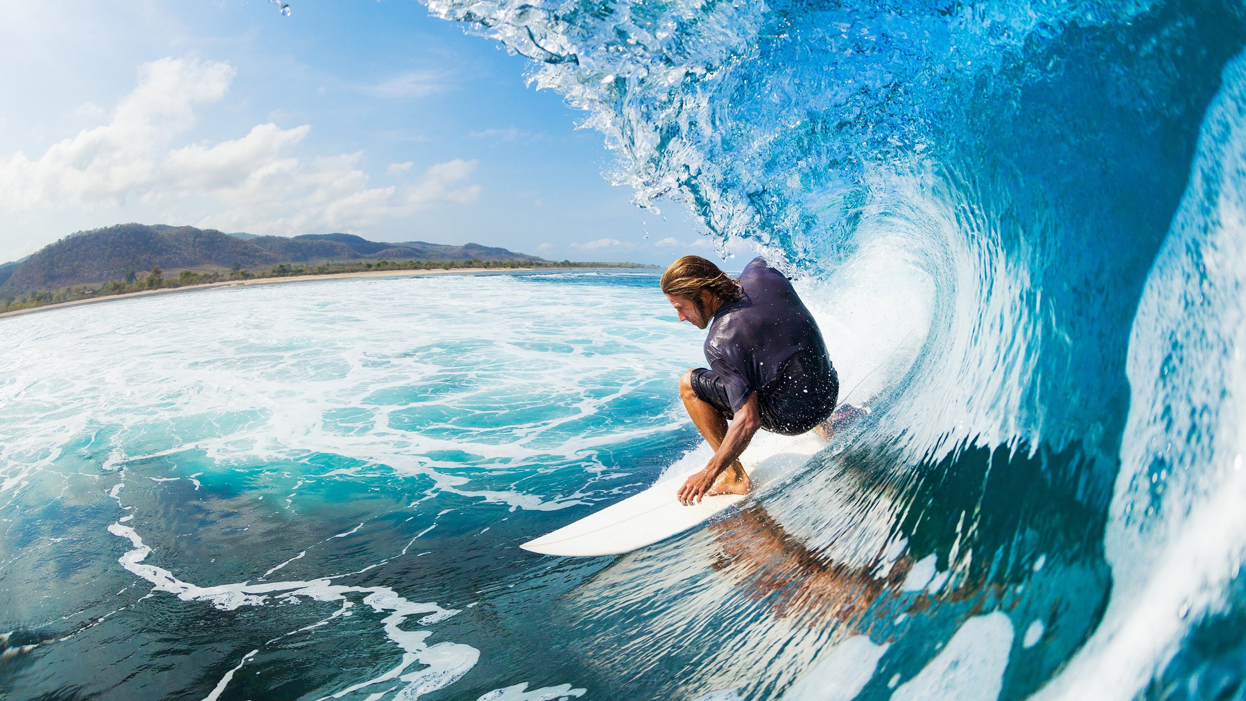 女子仰泳再演三国杀 麦基翁小胜史密斯